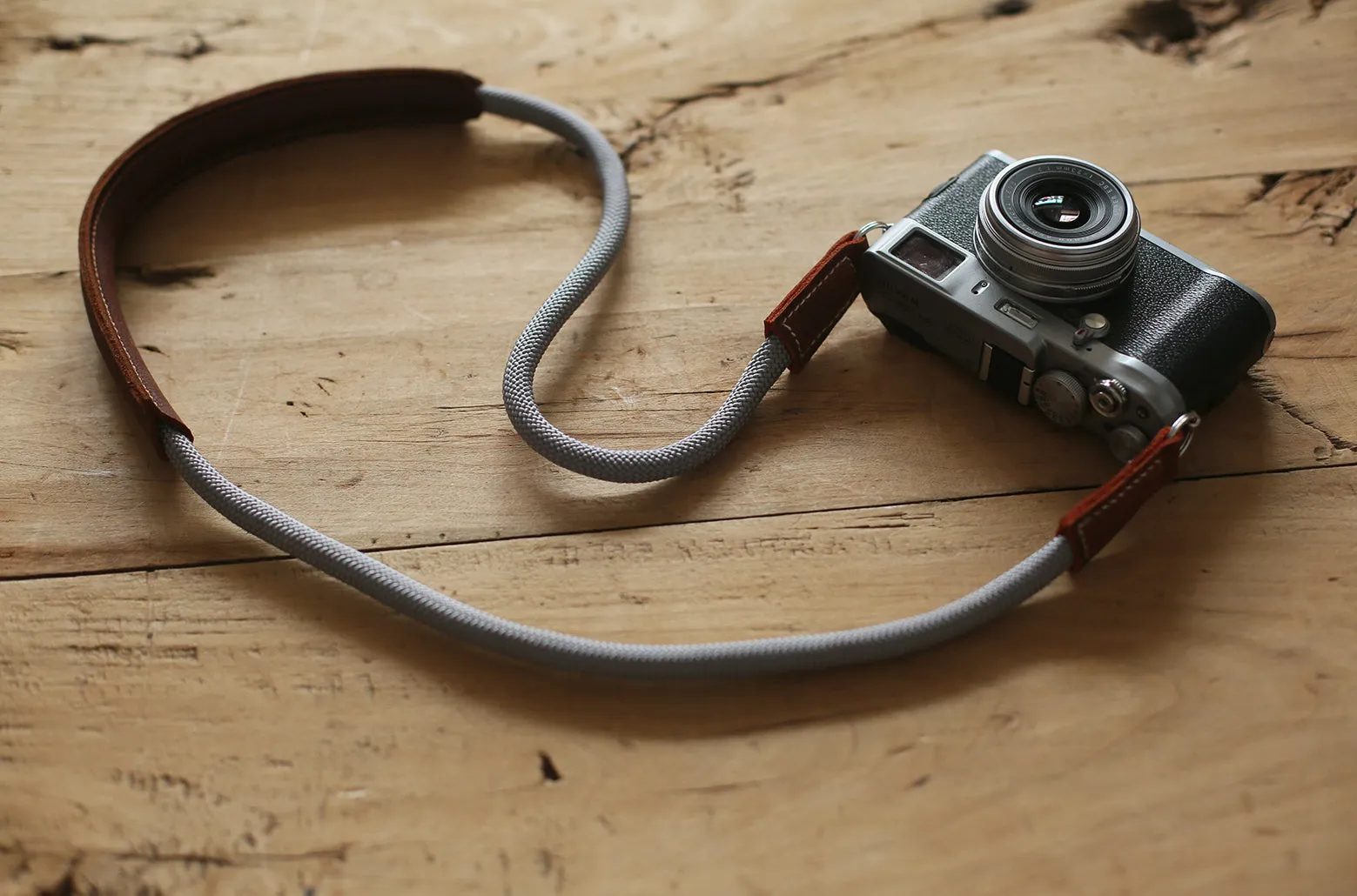 Cool Depressurize Handmade Camera Strap Climbing Rope Black Shoulder pad &Windmup.com Quick Release Mechanism Concert Band