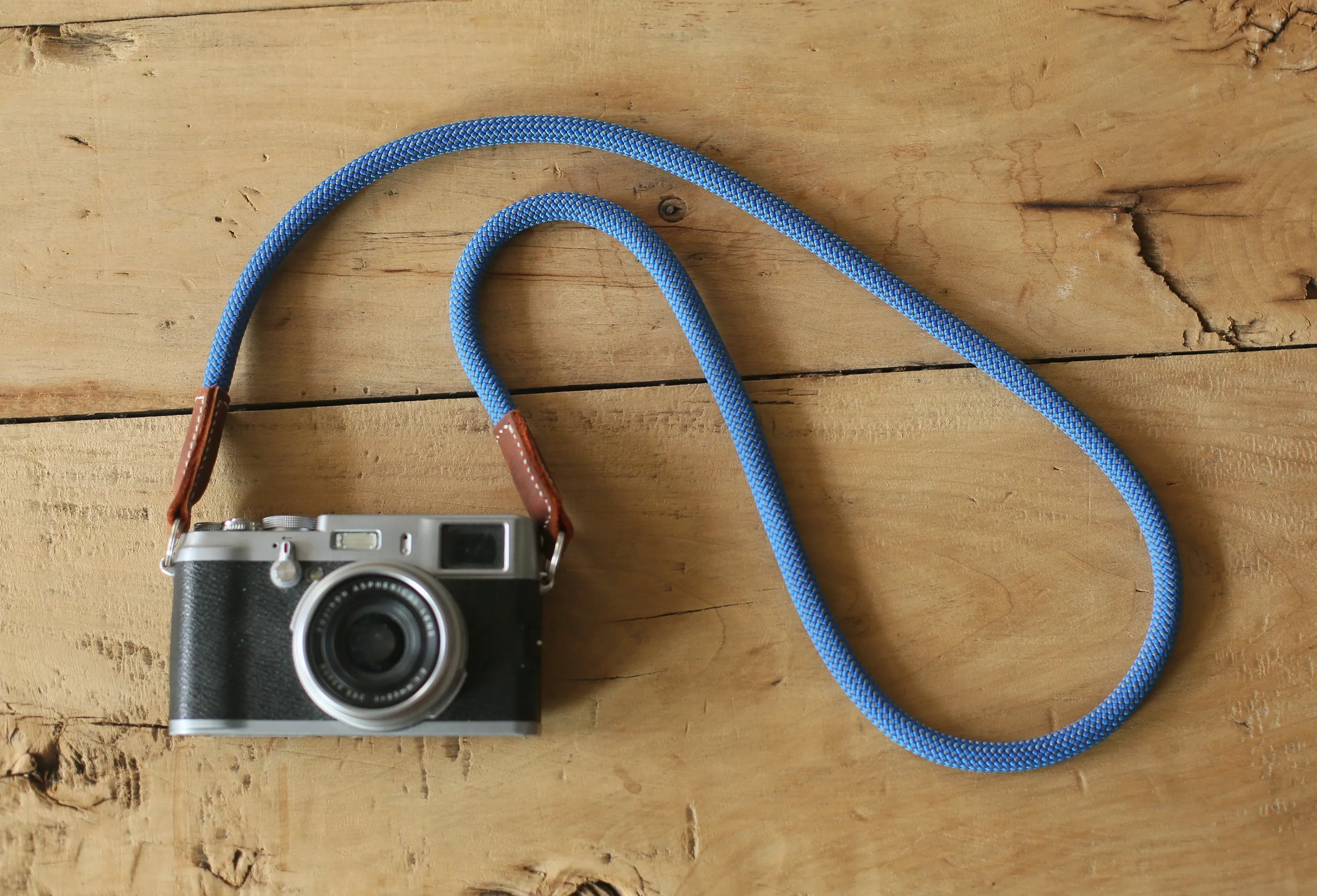 Soft Gear Metal Ring Camera neck strap handmade gray blue climbing rope | Windmup.com