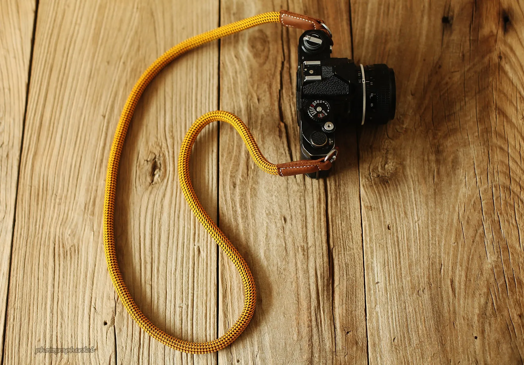 Handmade Camera Strap Dazzling Gold Climbing Rope &Windmup.com foam padding Adult Lanyard