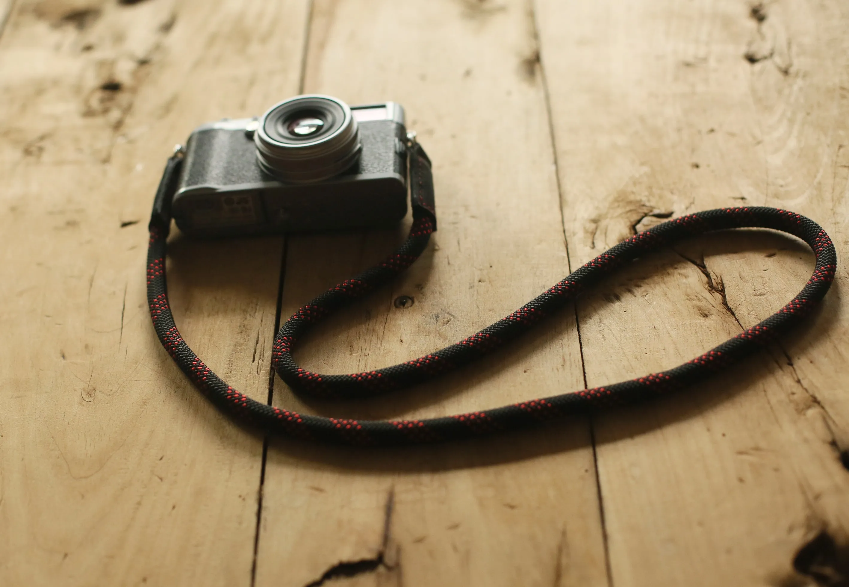 Handmade Camera Strap Elf black Climbing Rope &Windmup.com Urban Style