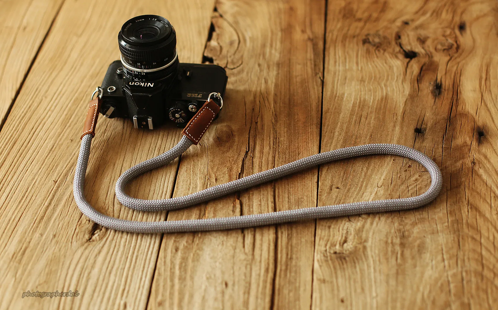 Hand Free Use hypoallergenic Handmade Camera Strap Light grey Climbing Rope Leather&Windmup.com