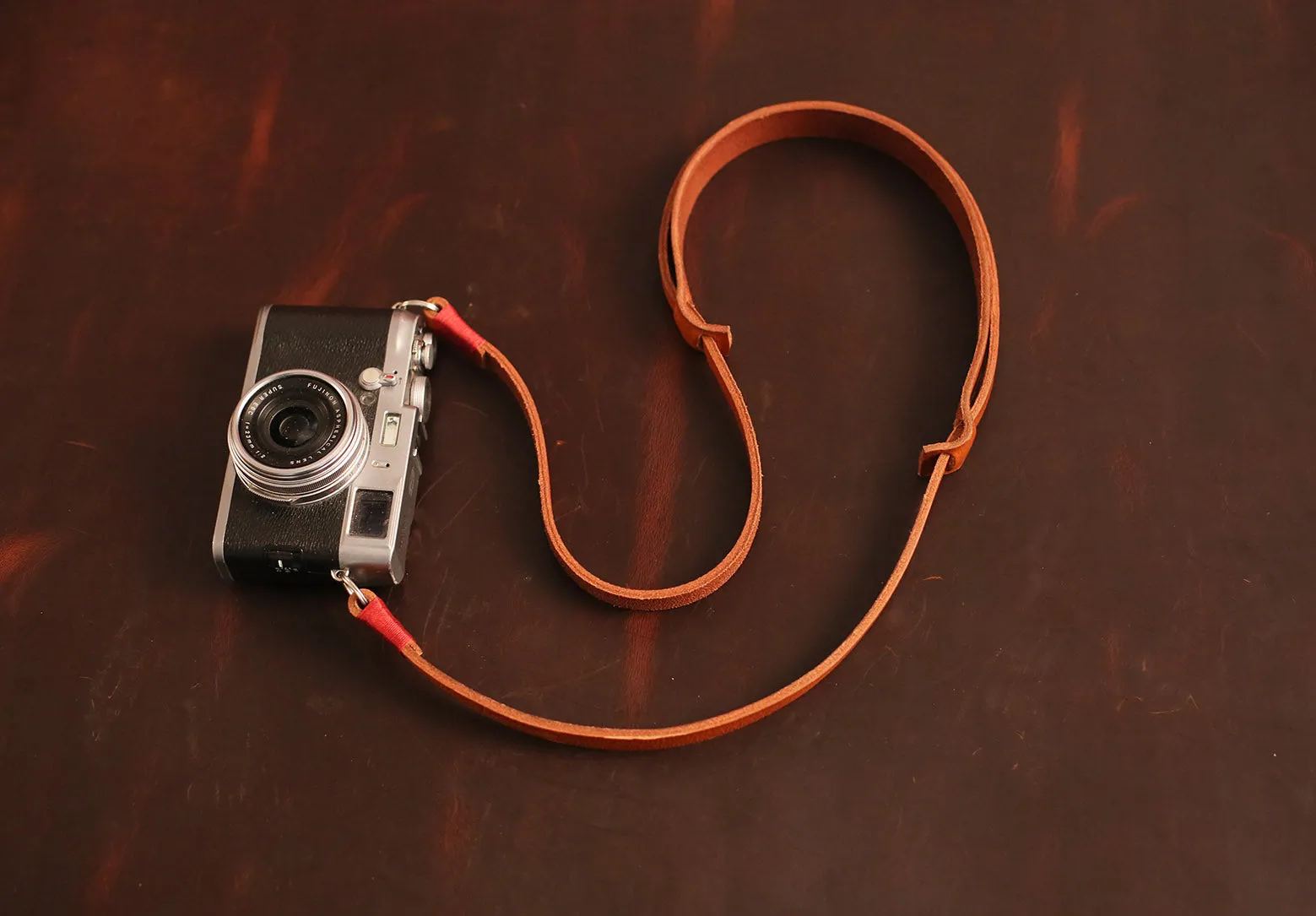 Portable Strap Magnetic Clip Brown leather shoulder pad camera strap | windmup