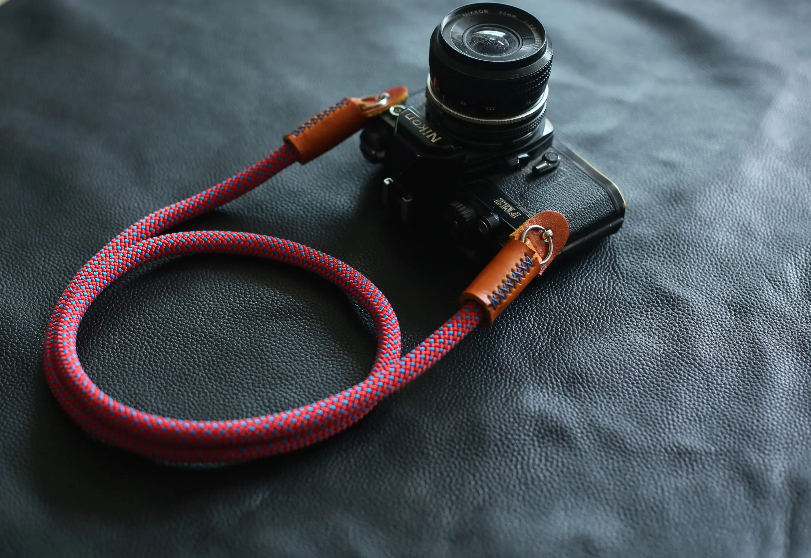 Handmade Camera Strap Elf Red Climbing Rope E &Windmup.com Carabiner Hook Casual accessory