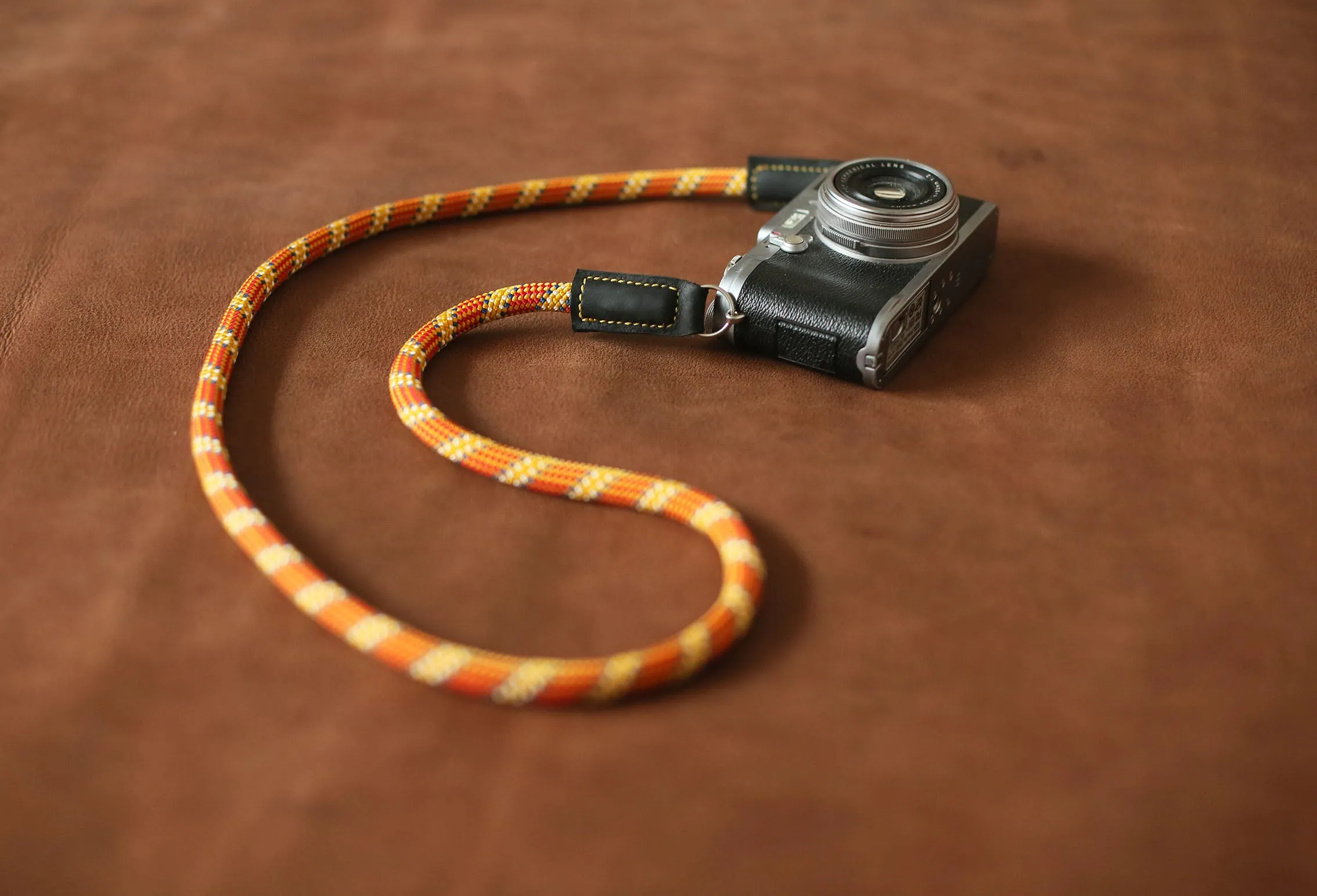 Orange Pattern Climbing Rope Camera Strap Logo Strap