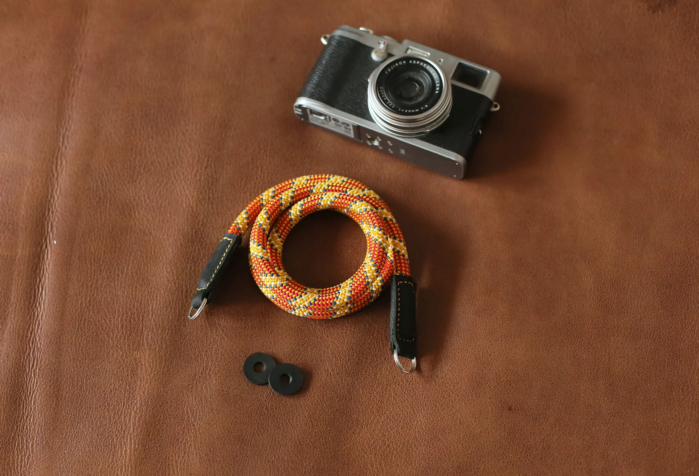Orange Pattern Climbing Rope Camera Strap Neutral Color